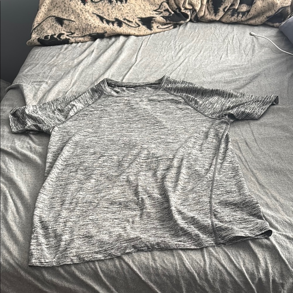 Men's Gray T-Shirt